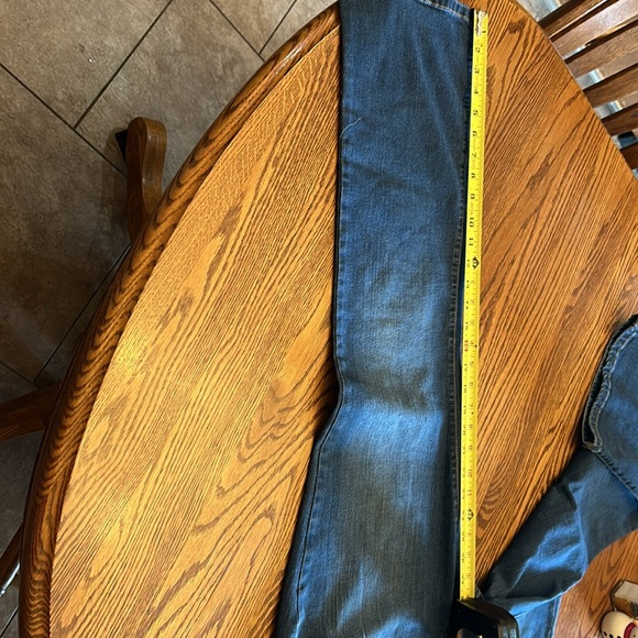 Style & Co curvy bootcut blue jeans. Size 14 - Picture 5 of 7